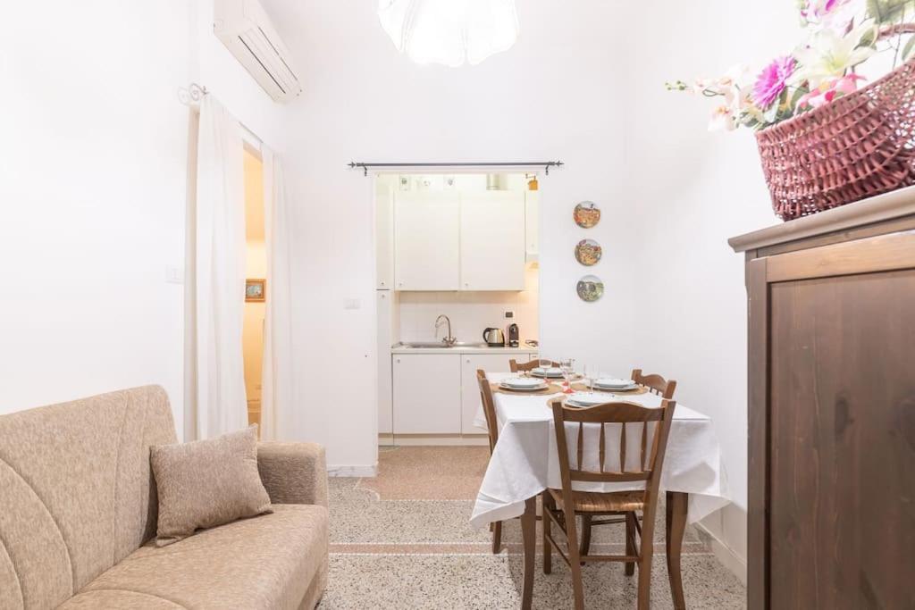Appartamento Con Ac-Wi-Fi- Centro A 7 Min Savona Exterior photo